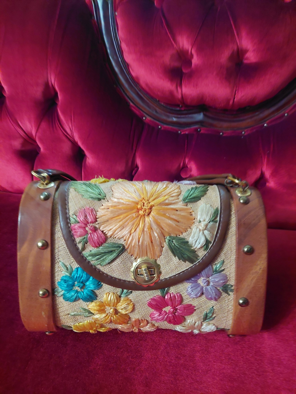 Vintage Embroidered Multicolor Floral Straw Wooden Shoulder Bag